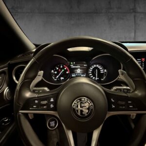 Alfa Romeo Stelvio - Bilde 16