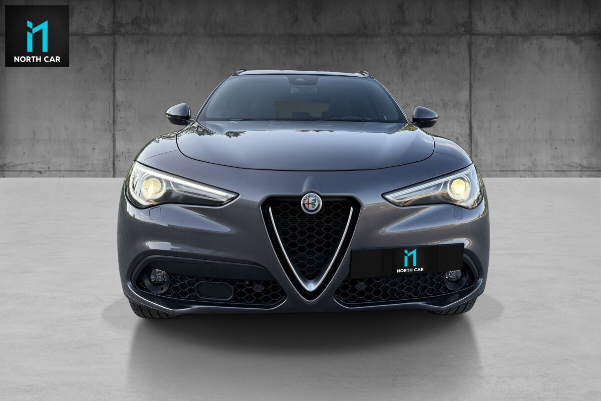 Alfa Romeo Stelvio - Bilde 2