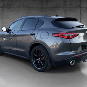 Alfa Romeo Stelvio - Bilde 6