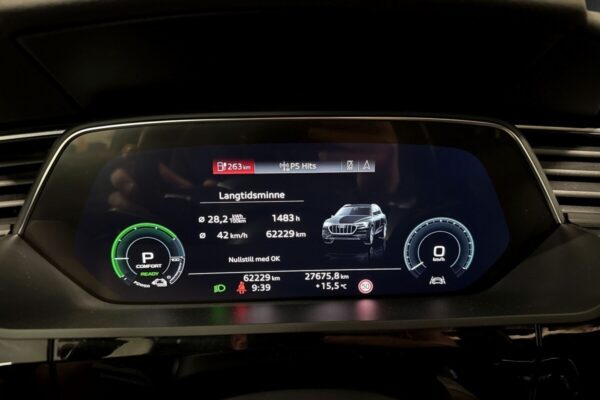 Audi e-tron