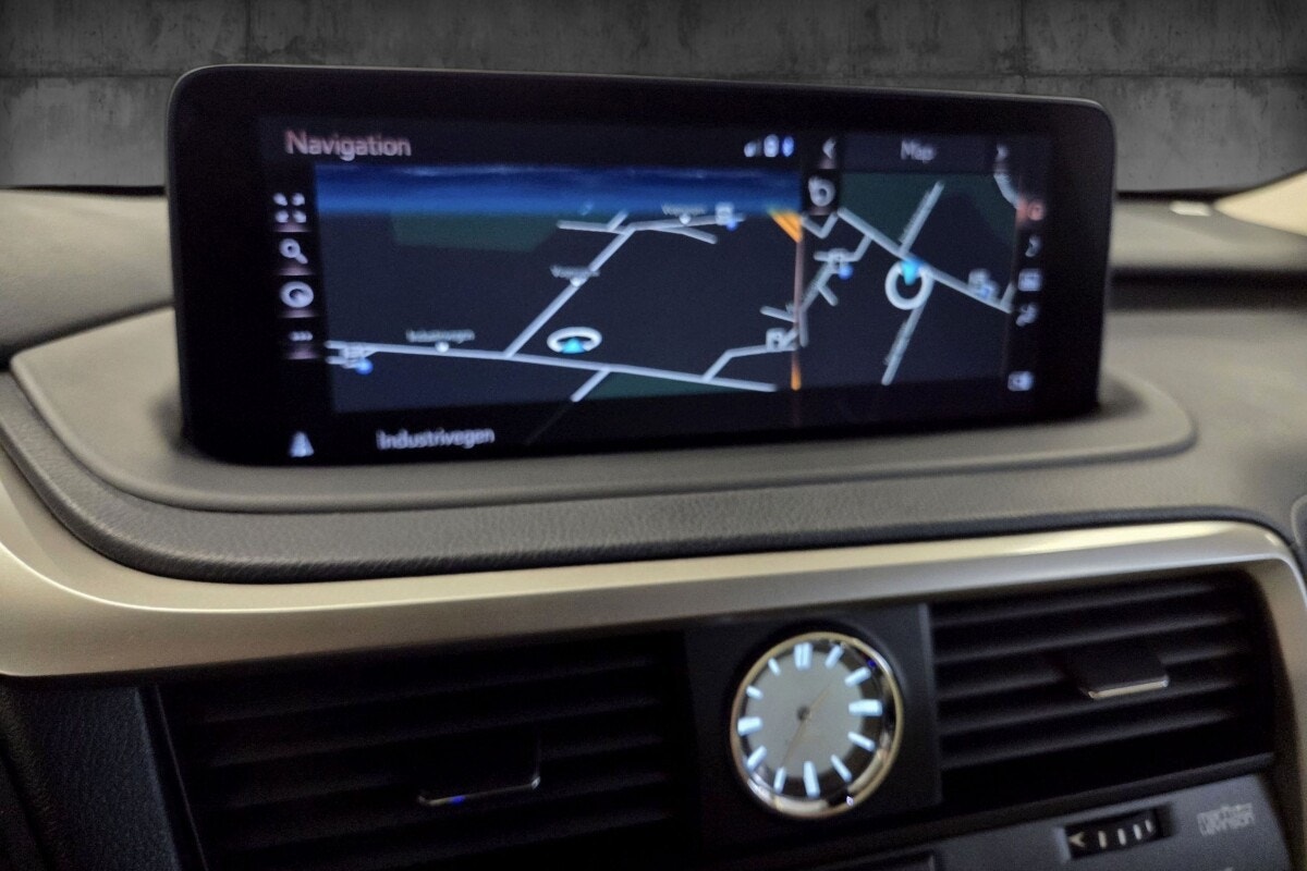 Lexus RX450h - Bilde 17