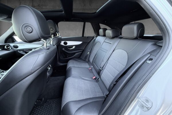 Mercedes-Benz C250