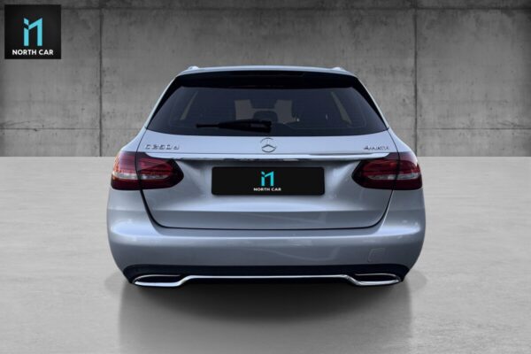 Mercedes-Benz C250