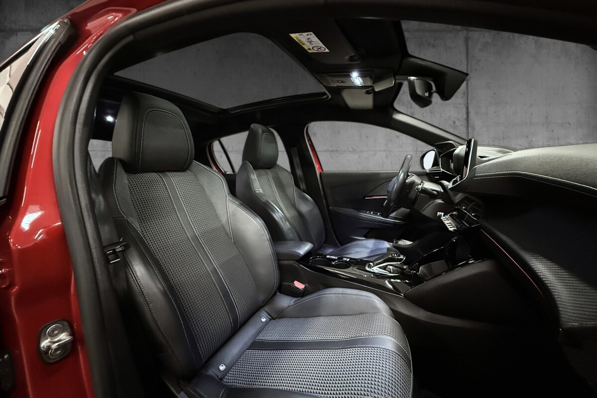 Peugeot 208 - Bilde 15