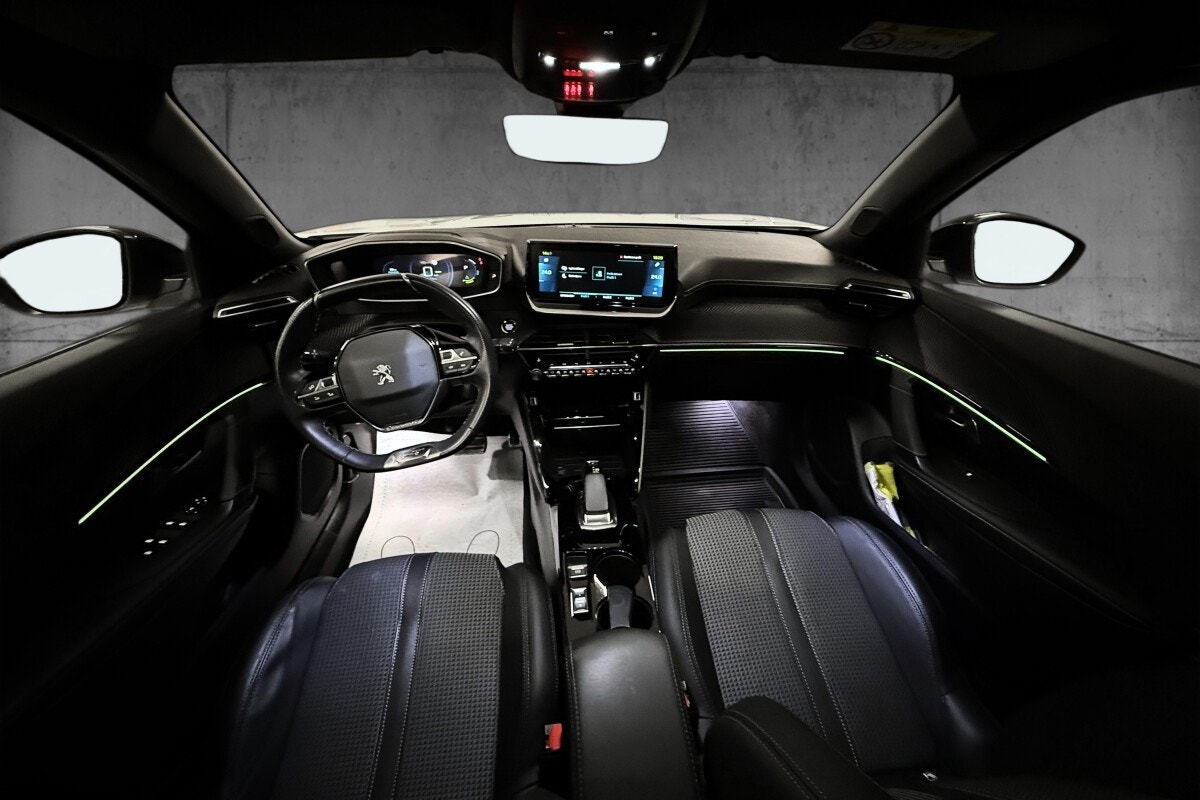 Peugeot e-2008 - Bilde 12
