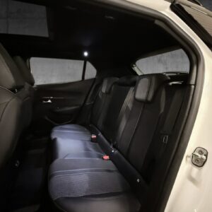 Peugeot e-2008 - Bilde 16