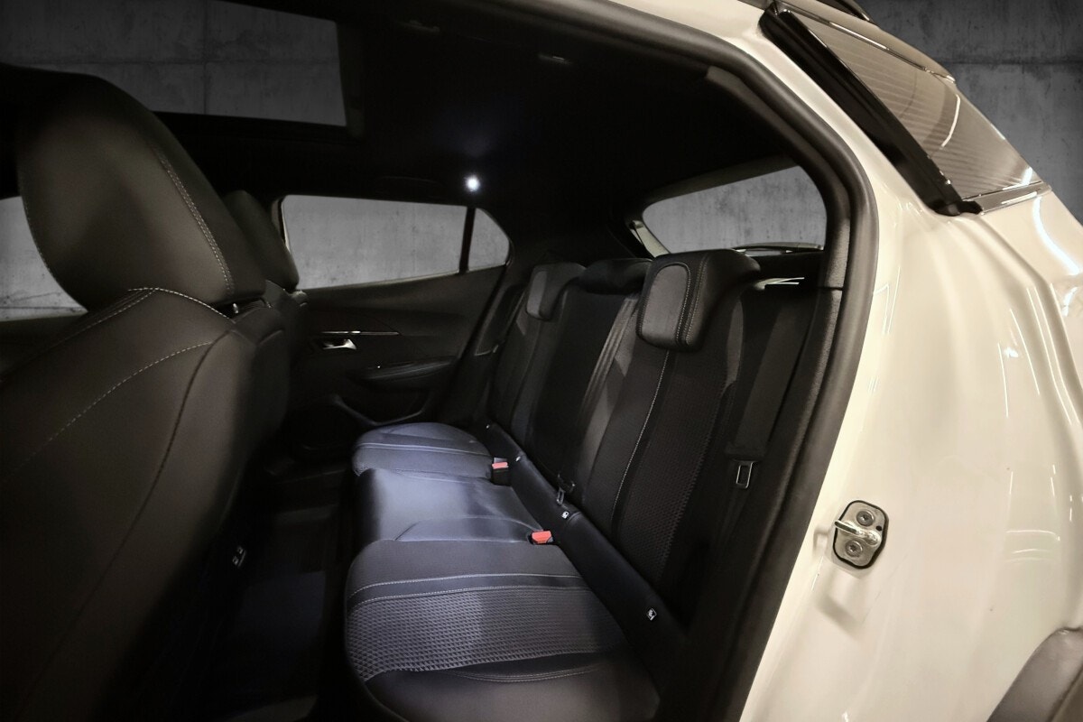 Peugeot e-2008 - Bilde 16