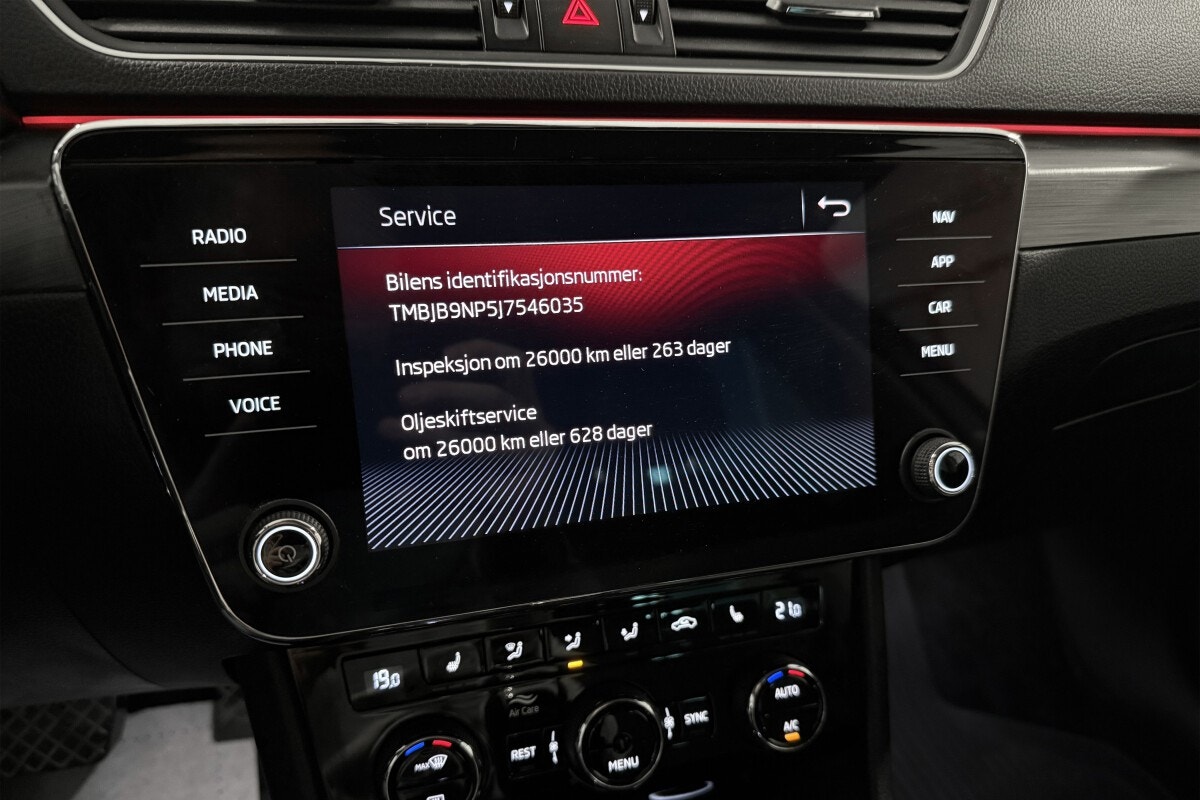 Skoda Superb - Bilde 22