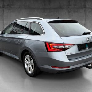 Skoda Superb - Bilde 7