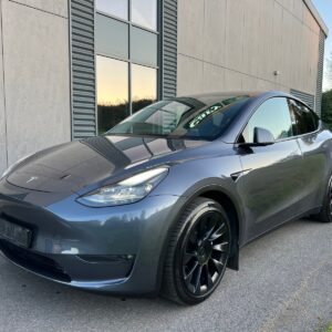 Tesla Model Y - Bilde 1