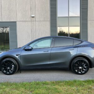 Tesla Model Y - Bilde 8