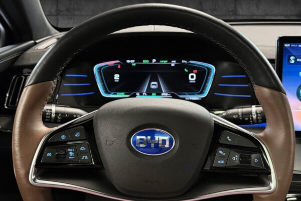 BYD Tang