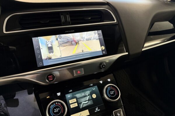 Jaguar I-PACE