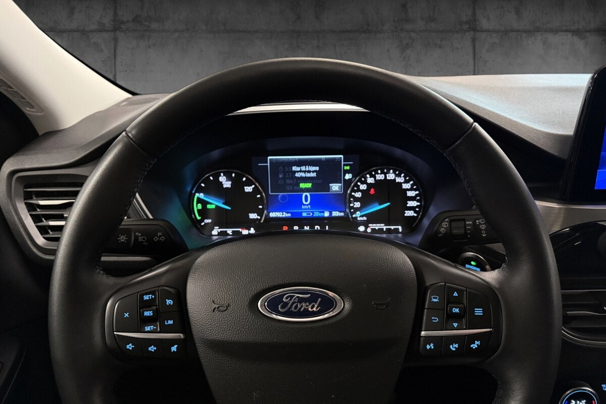 Ford Kuga - Bilde 18