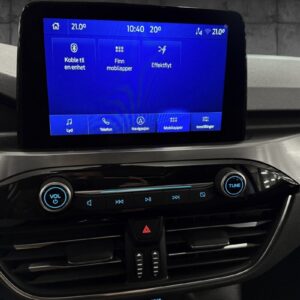 Ford Kuga - Bilde 23