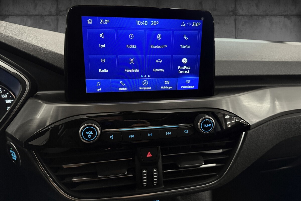 Ford Kuga - Bilde 24