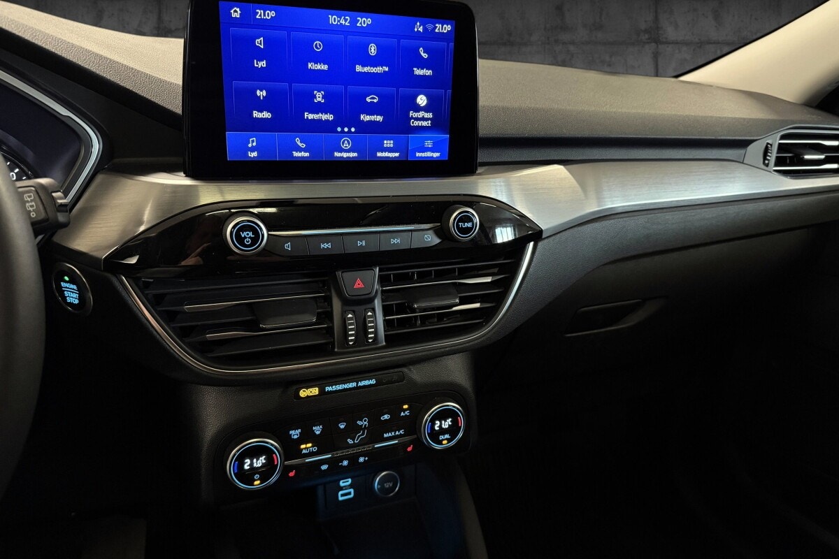 Ford Kuga - Bilde 25