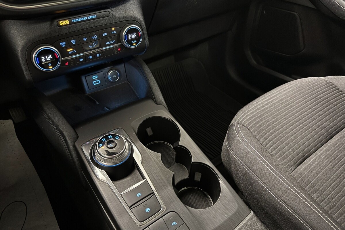 Ford Kuga - Bilde 26