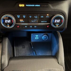 Ford Kuga - Bilde 27