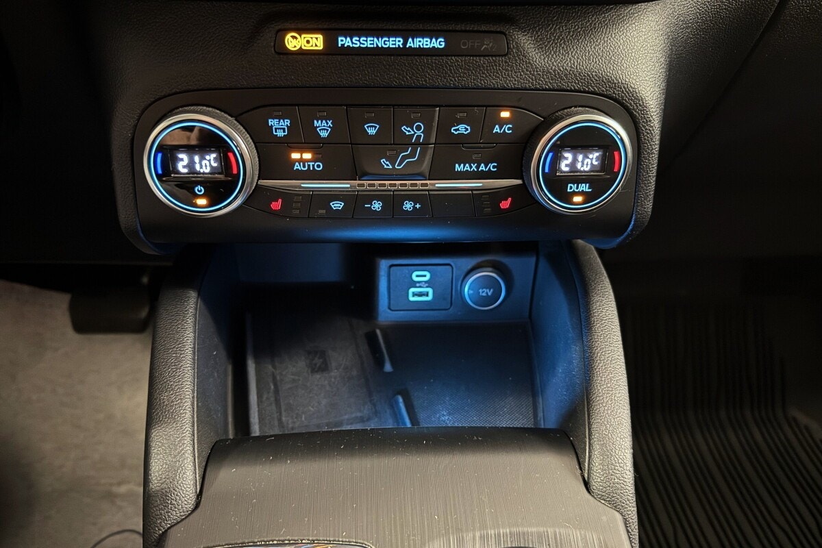 Ford Kuga - Bilde 27